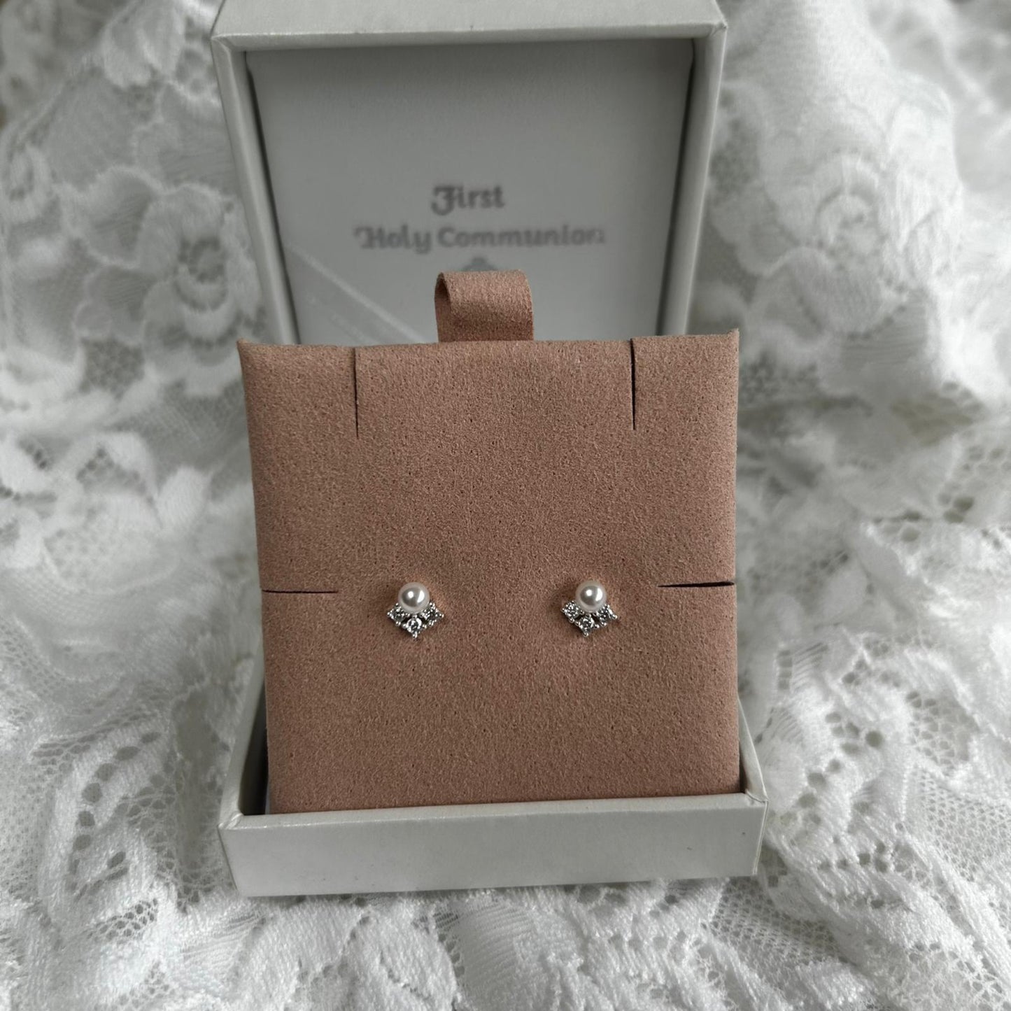 Communion earrings pearl with 3 cz