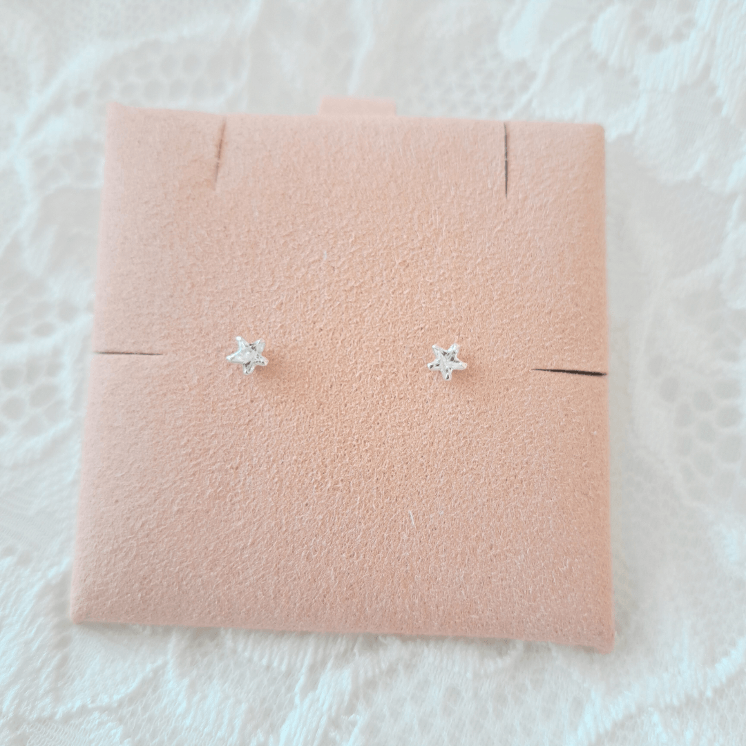 Tiny CZ star screw back earrings - harlowbelle